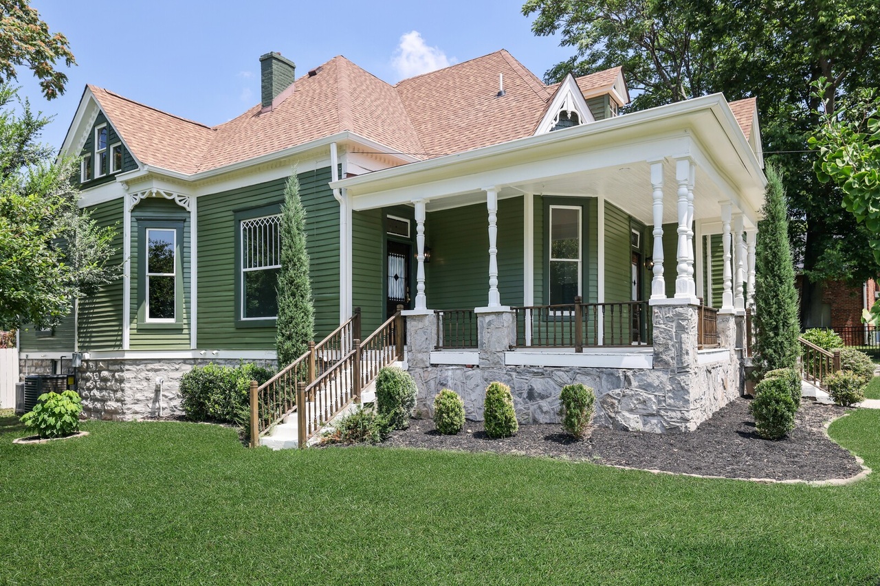 Craftsman home exterior renovation